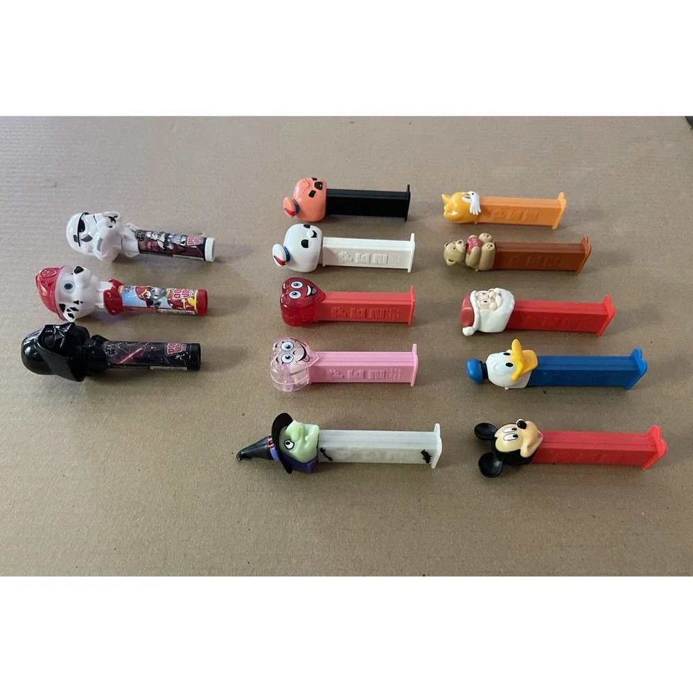 Lot of 13 PEZ Dispensers & Pop Ups-Disney, Star Wars, Holiday,‎ Ghostbusters